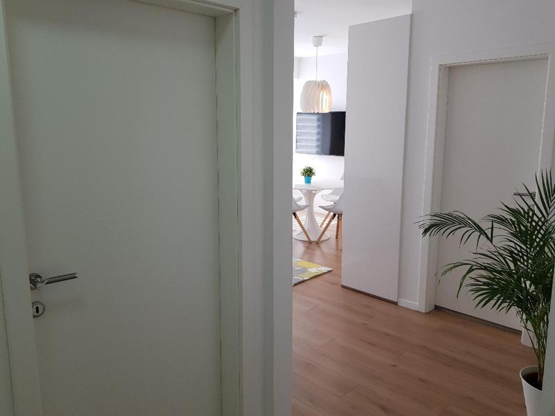 Marina Rijeka Center apartments Bagian luar foto